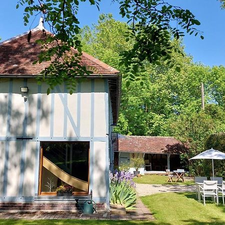Domaine Du Carouge Hotell Lirey Exteriör bild